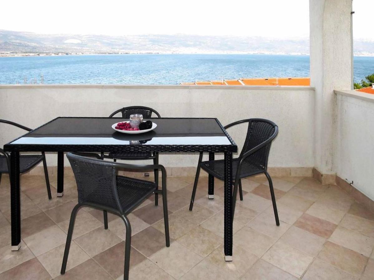 Apartments Sollis Trogir Room photo