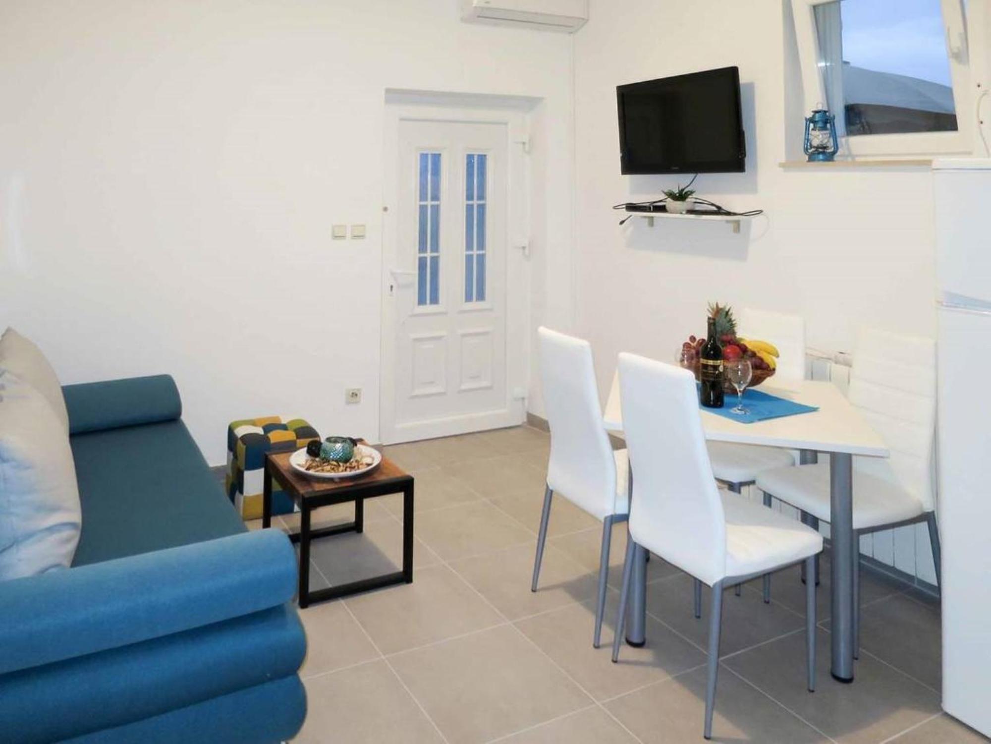 Apartments Sollis Trogir Room photo