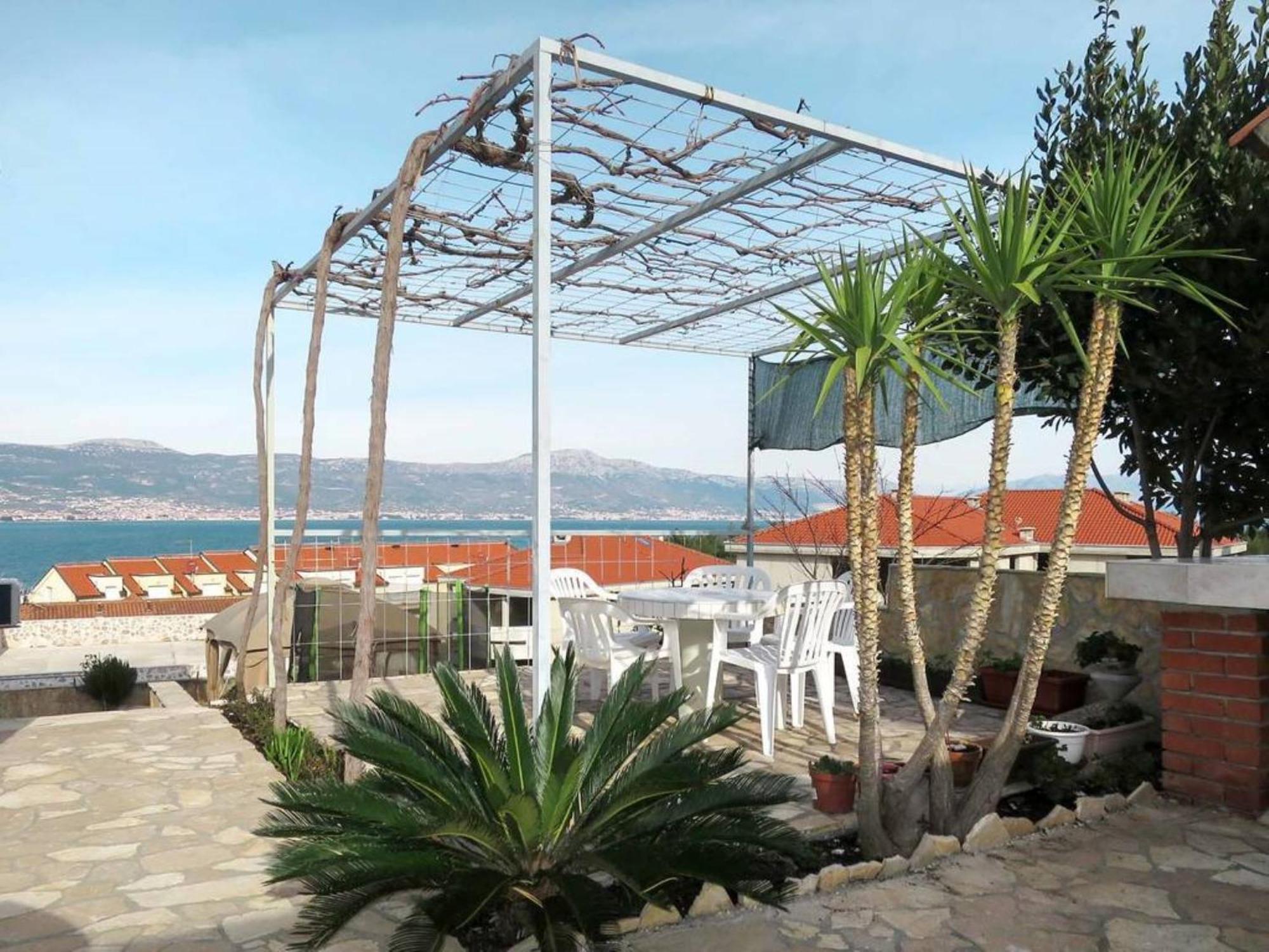 Apartments Sollis Trogir Room photo